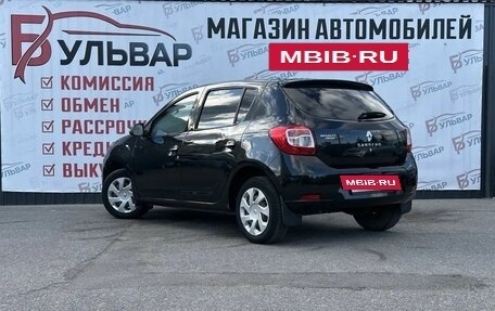 Renault Sandero II рестайлинг, 2014 год, 900 000 рублей, 4 фотография