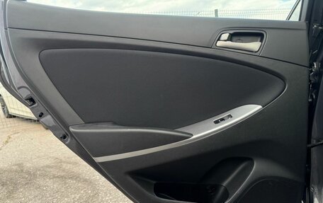 Hyundai Solaris II рестайлинг, 2015 год, 1 280 000 рублей, 12 фотография