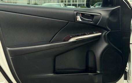 Toyota Camry, 2015 год, 1 790 000 рублей, 8 фотография