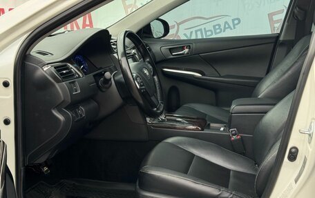 Toyota Camry, 2015 год, 1 790 000 рублей, 9 фотография