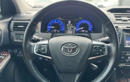 Toyota Camry, 2015 год, 1 790 000 рублей, 13 фотография