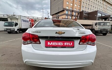 Chevrolet Cruze II, 2014 год, 690 000 рублей, 8 фотография