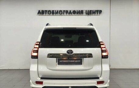 Toyota Land Cruiser Prado 150 рестайлинг 2, 2021 год, 5 890 000 рублей, 5 фотография