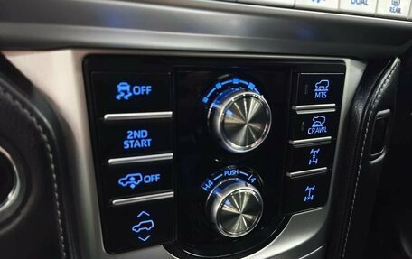 Toyota Land Cruiser Prado 150 рестайлинг 2, 2021 год, 5 890 000 рублей, 15 фотография
