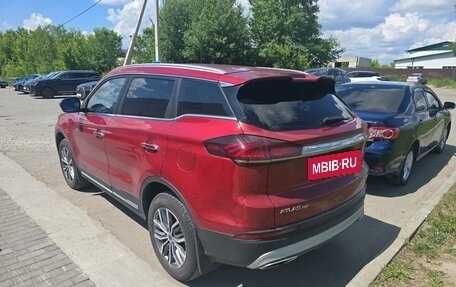 Geely Atlas, 2024 год, 2 240 000 рублей, 5 фотография