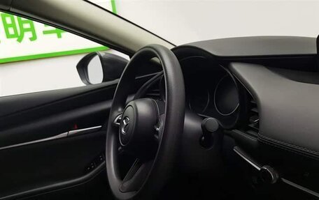 Mazda 3, 2022 год, 1 325 000 рублей, 14 фотография