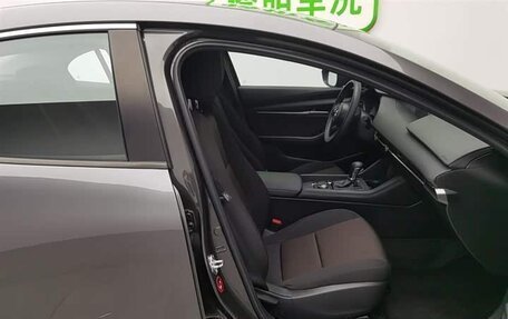 Mazda 3, 2022 год, 1 325 000 рублей, 16 фотография