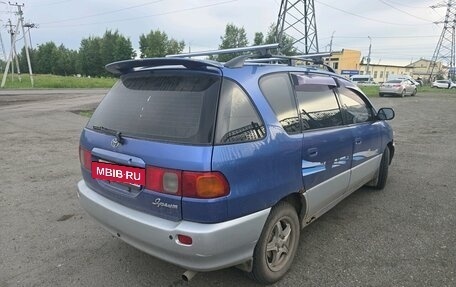 Toyota Ipsum II, 1997 год, 452 000 рублей, 2 фотография