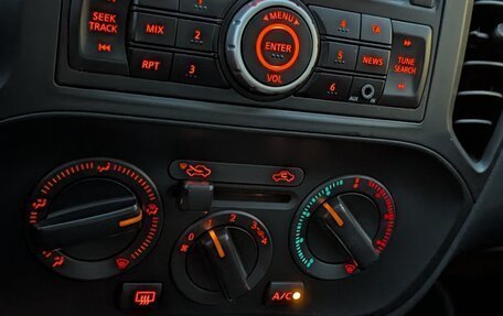 Nissan Juke II, 2013 год, 1 290 000 рублей, 16 фотография