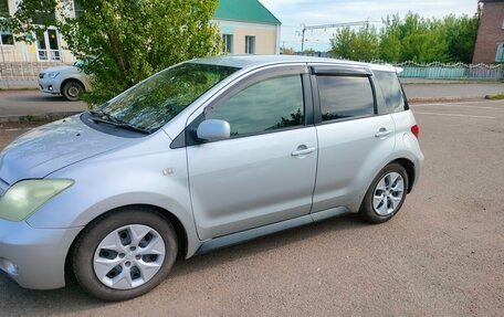 Toyota Ist II, 2002 год, 500 000 рублей, 2 фотография