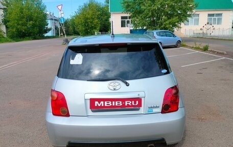 Toyota Ist II, 2002 год, 500 000 рублей, 3 фотография