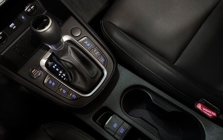 Hyundai Kona I, 2022 год, 2 140 000 рублей, 11 фотография