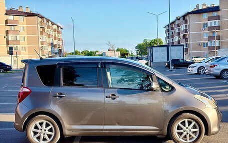 Toyota Ractis I, 2005 год, 565 000 рублей, 4 фотография