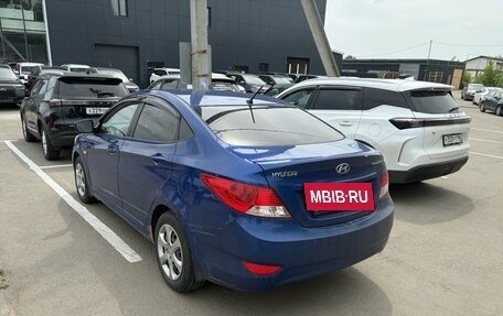 Hyundai Solaris II рестайлинг, 2012 год, 750 000 рублей, 2 фотография