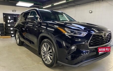 Toyota Highlander, 2021 год, 3 850 000 рублей, 16 фотография