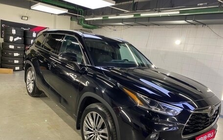 Toyota Highlander, 2021 год, 3 850 000 рублей, 14 фотография