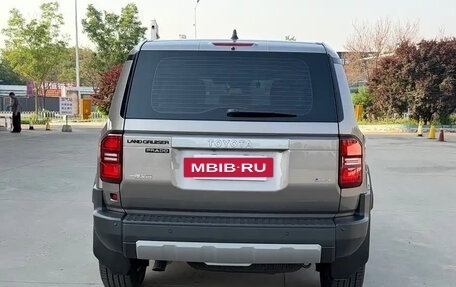 Toyota Land Cruiser Prado, 2025 год, 9 720 000 рублей, 7 фотография