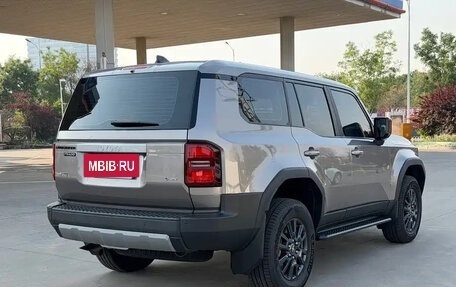 Toyota Land Cruiser Prado, 2025 год, 9 720 000 рублей, 6 фотография