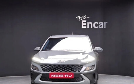 Hyundai Kona I, 2022 год, 1 941 000 рублей, 3 фотография