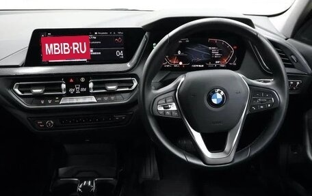 BMW 1 серия, 2023 год, 2 090 002 рублей, 5 фотография