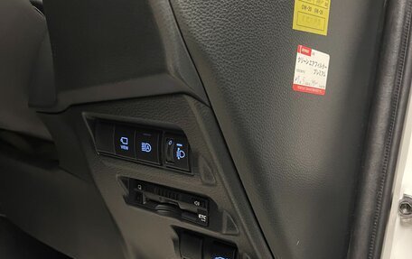 Toyota Corolla, 2023 год, 2 890 000 рублей, 17 фотография