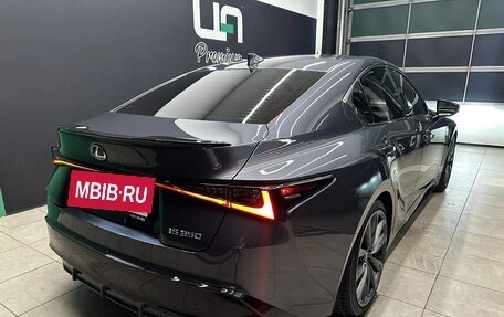 Lexus IS III, 2022 год, 6 200 000 рублей, 4 фотография