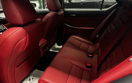 Lexus IS III, 2022 год, 6 200 000 рублей, 19 фотография