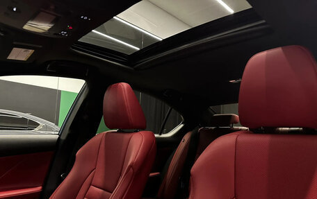Lexus IS III, 2022 год, 6 200 000 рублей, 18 фотография