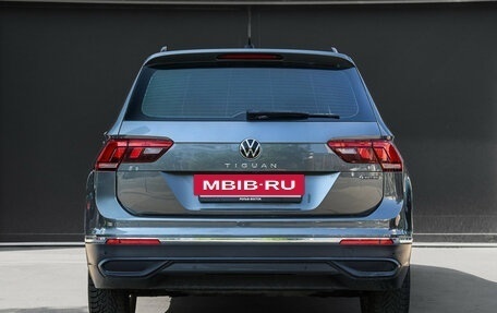 Volkswagen Tiguan II, 2021 год, 3 250 000 рублей, 5 фотография