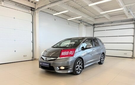 Honda Fit Shuttle I рестайлинг, 2012 год, 1 049 999 рублей, 2 фотография