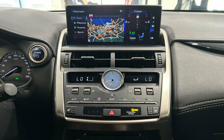 Lexus NX I, 2018 год, 2 999 000 рублей, 18 фотография