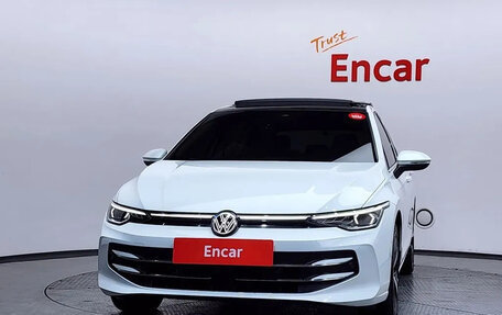 Volkswagen Golf VIII, 2025 год, 2 900 000 рублей, 3 фотография