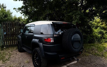 Toyota FJ Cruiser, 2009 год, 4 000 000 рублей, 1 фотография