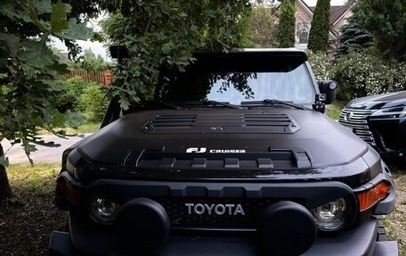 Toyota FJ Cruiser, 2009 год, 4 000 000 рублей, 6 фотография