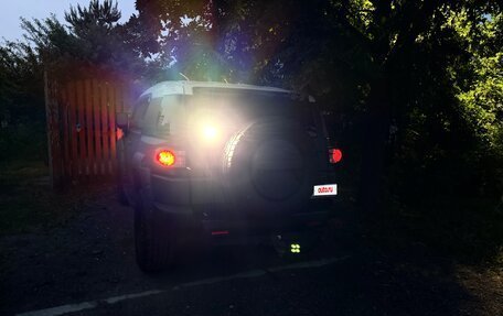 Toyota FJ Cruiser, 2009 год, 4 000 000 рублей, 15 фотография