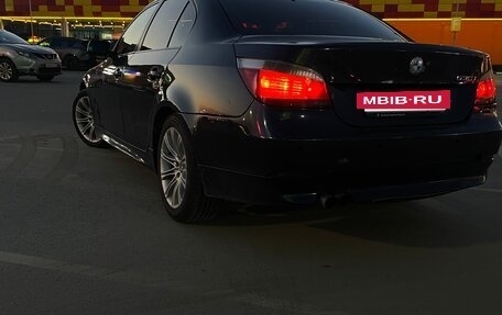 BMW 5 серия, 2004 год, 1 110 000 рублей, 4 фотография
