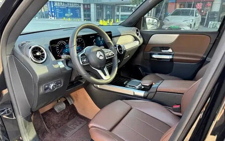 Mercedes-Benz GLB, 2022 год, 2 300 002 рублей, 12 фотография