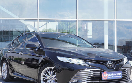 Toyota Camry, 2019 год, 2 824 000 рублей, 3 фотография