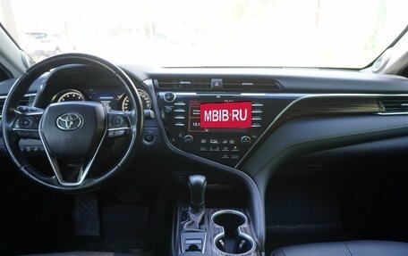 Toyota Camry, 2019 год, 2 824 000 рублей, 12 фотография