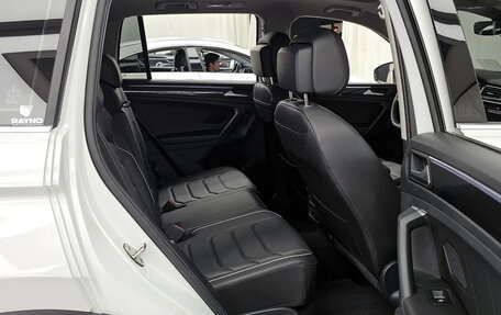 Volkswagen Tiguan II, 2024 год, 2 810 000 рублей, 12 фотография