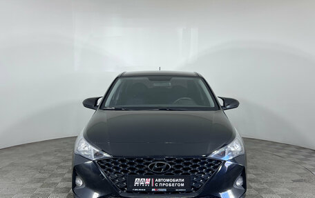 Hyundai Solaris II рестайлинг, 2021 год, 1 361 000 рублей, 2 фотография