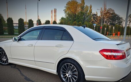 Mercedes-Benz E-Класс, 2011 год, 1 760 000 рублей, 4 фотография
