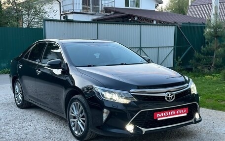 Toyota Camry, 2016 год, 2 200 000 рублей, 2 фотография