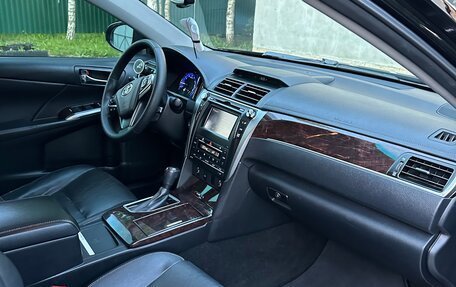 Toyota Camry, 2016 год, 2 200 000 рублей, 9 фотография