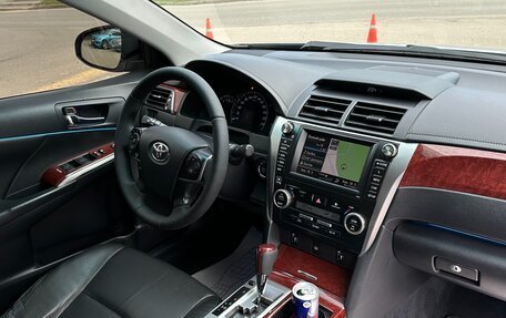 Toyota Camry, 2013 год, 1 800 000 рублей, 18 фотография