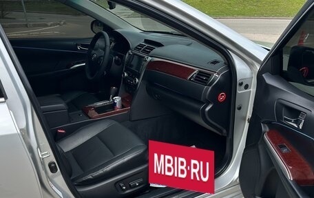 Toyota Camry, 2013 год, 1 800 000 рублей, 17 фотография