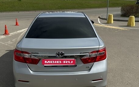 Toyota Camry, 2013 год, 1 800 000 рублей, 7 фотография