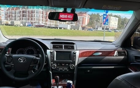 Toyota Camry, 2013 год, 1 800 000 рублей, 12 фотография