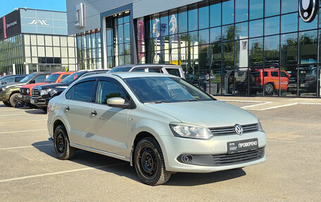 Volkswagen Polo VI (EU Market), 2013 год, 610 000 рублей, 3 фотография