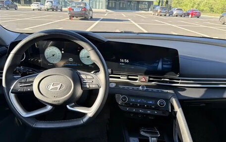 Hyundai Elantra, 2023 год, 1 700 007 рублей, 7 фотография
